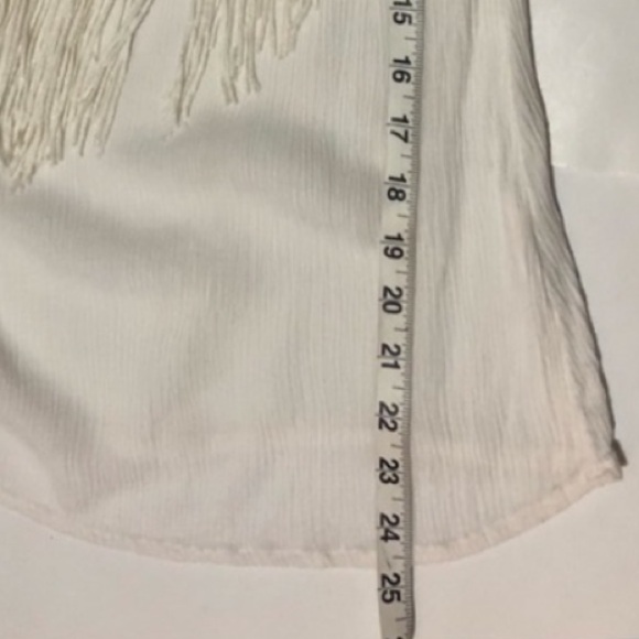 Earthbound Boho Fringe Top - Picture 10 of 10